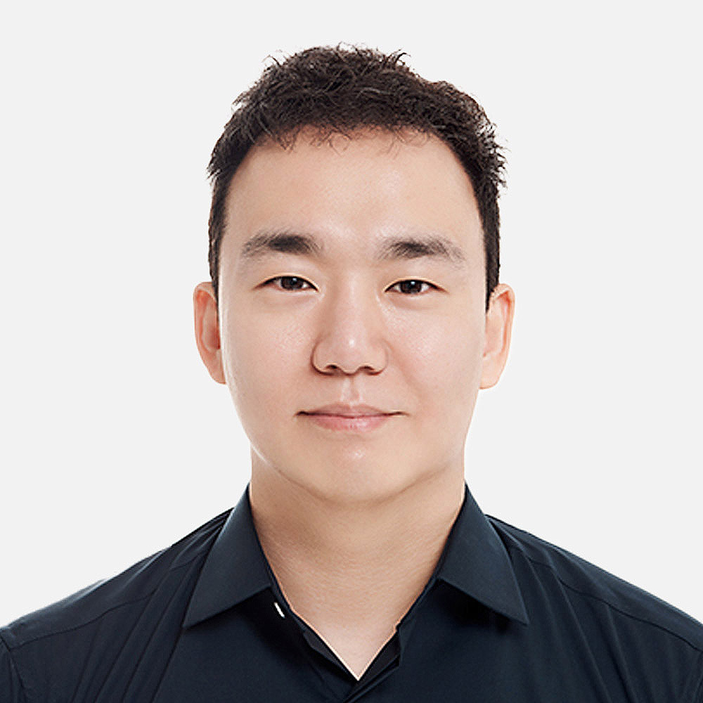 이동진