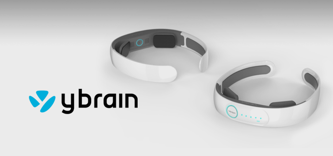 Automated Recognition of Alzheimer's Disease from Wearable Devices: Big Brain Data and Big Visual Data